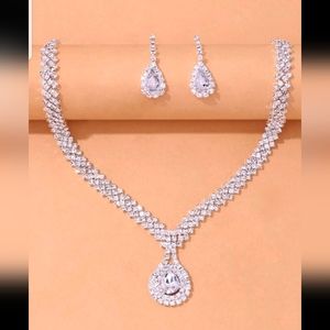 Rhinestone water-drop charm necklace & drop earrings